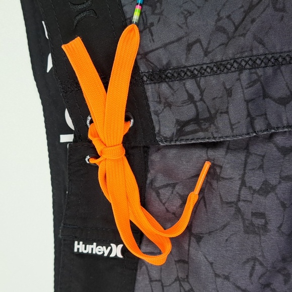 Hurley Board Shorts Men's Size 32 - Picture 16 of 16
